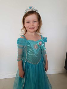 Sofia channelling her Princess Elsa.