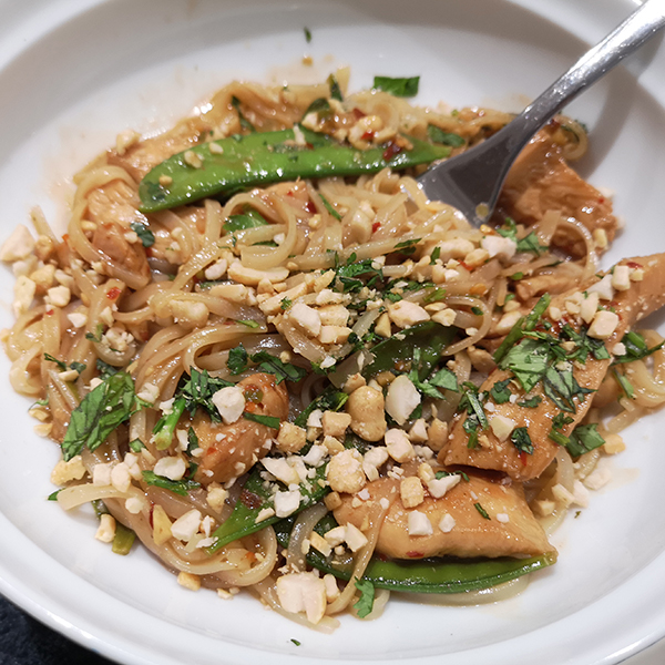 chicken pad thai