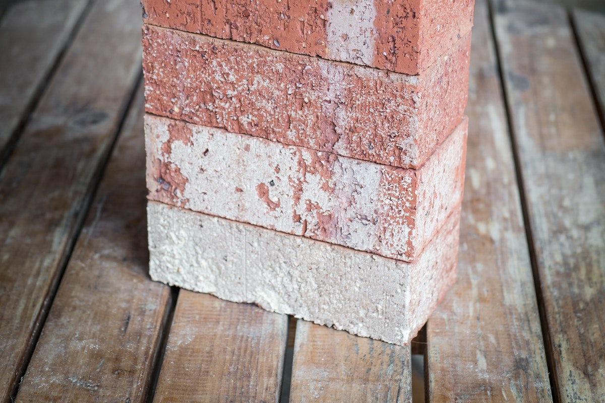 bricks - building a house